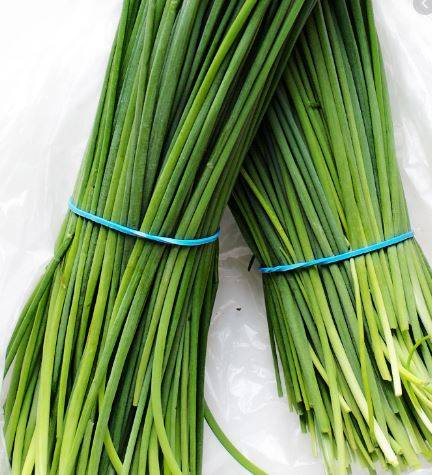 chives2.jpg